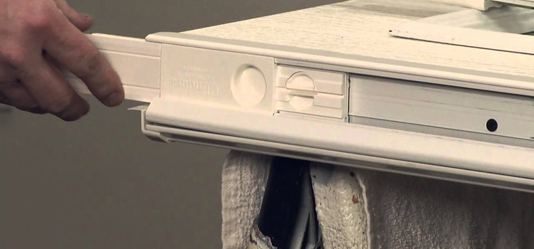 aluminum storefront door repair El Rio