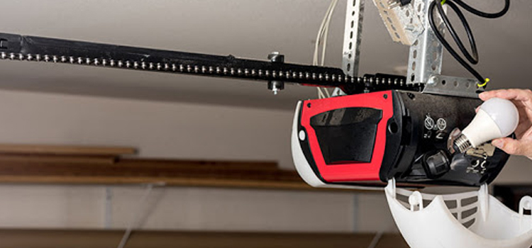 automatic garage door opener repair in El Rio