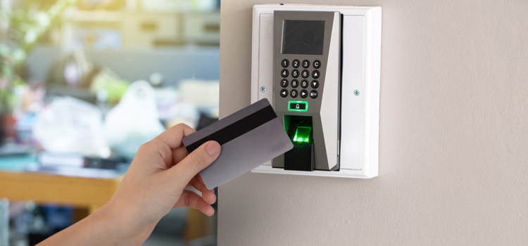 key card entry system El Rio